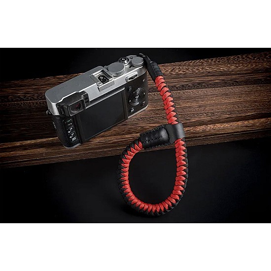 Black & Red Paracord Camera Wrist Strap with Ring Connection